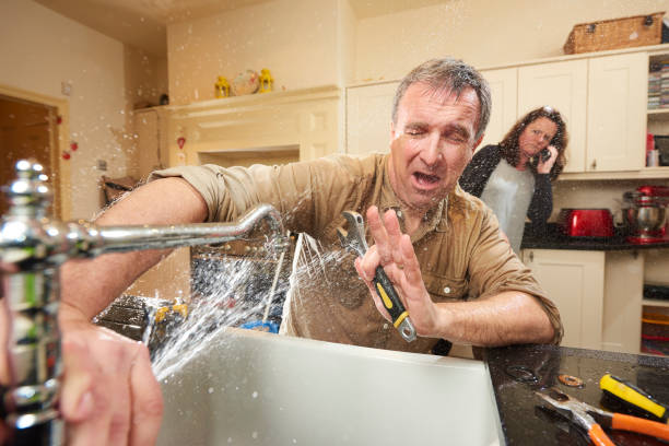 Best Sewage cleanup and water damage restoration  in Strasburg, VA